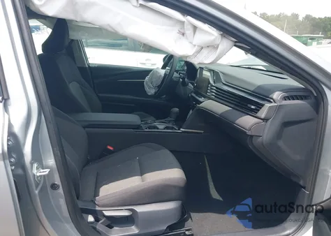 2025 Toyota Camry Le из США, поврежденный, VIN 4T1DAACK1SU011565